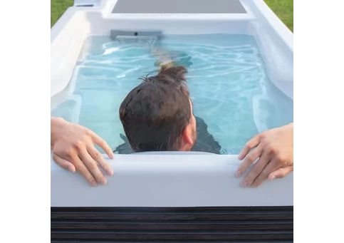 Iceland Cold plunge Icetub (img 12)