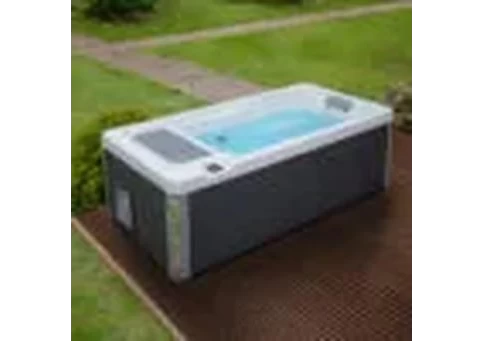 Iceland Cold plunge Icetub (img 4)
