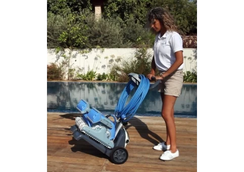 Maytronics Dolphin M400 Robot (img 5)